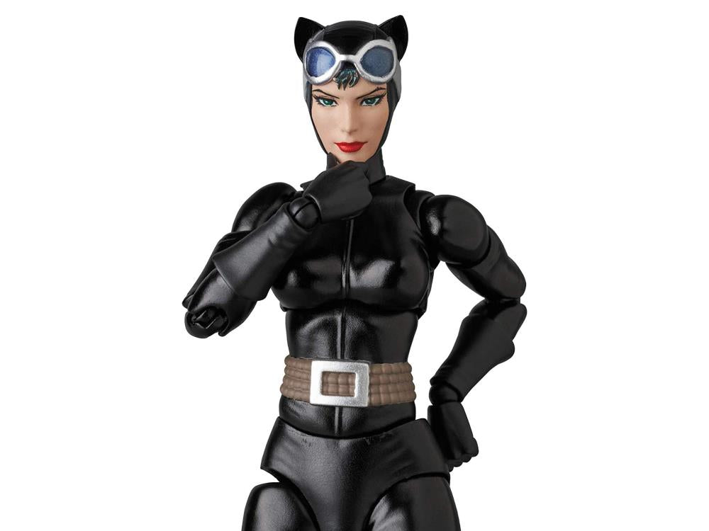 Batman: Hush MAFEX No.123 Catwoman – TOYCO Collectibles