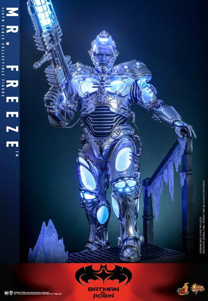 Pre-Order - Batman & Robin MMS800 Mr. Freeze (Deluxe Ver.) 1/6th Scale Collectible Figure