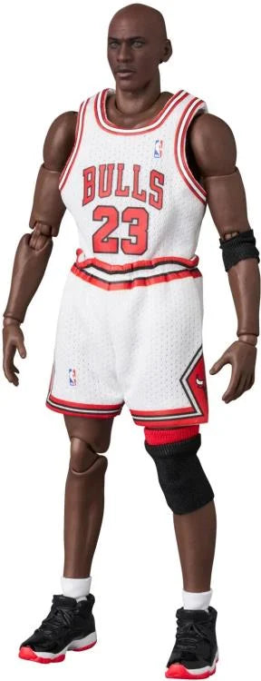 PRE-ORDER: NBA MAFEX No.255 Michael Jordan (Chicago Bulls Home) Action Figure