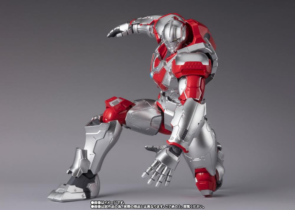 Ultraman S.H.Figuarts Ultraman Suit Jack (The Animation) – TOYCO