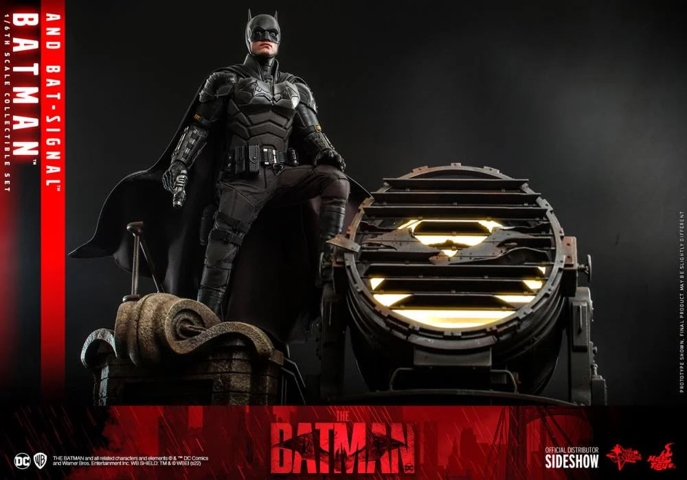 The Batman MMS641 Batman & Bat-Signal 1/6th Scale Collectible Figure Set