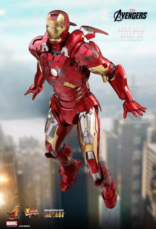 The Avengers MMS500D27 Iron Man Mark VII 1/6 Scale Collectible Figure