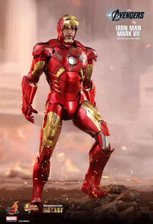 The Avengers MMS500D27 Iron Man Mark VII 1/6 Scale Collectible Figure